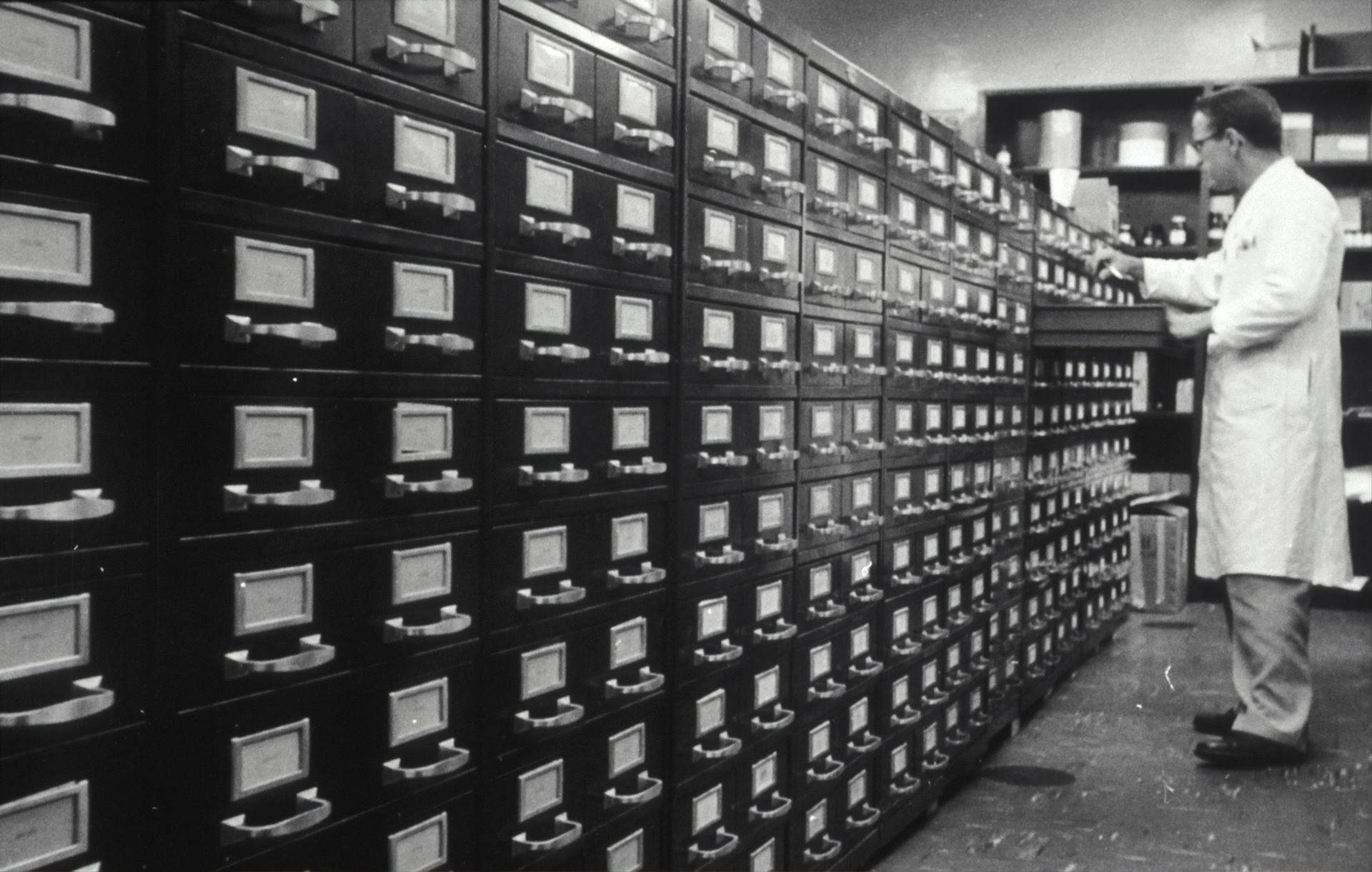 record storage system